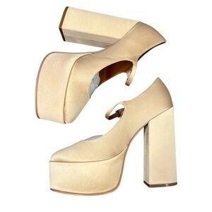 Lisa Vicky Champagne Beige Vault Platform Satin Mary Jane Pump size 8